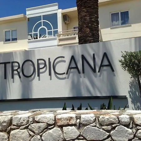 Tropicana 3* Stalós