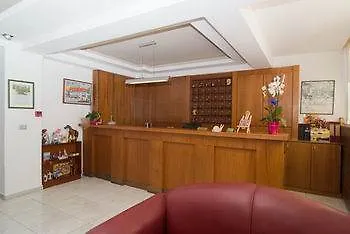 Tropicana Hotel