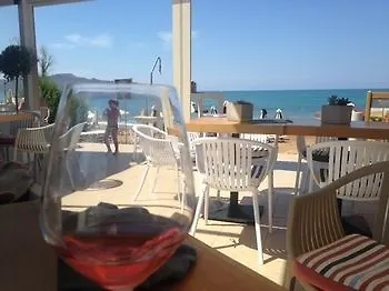 Hotel Tropicana 3*